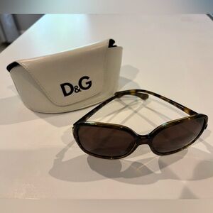 D&G Brown Sunglasses Classic Wraparound Style